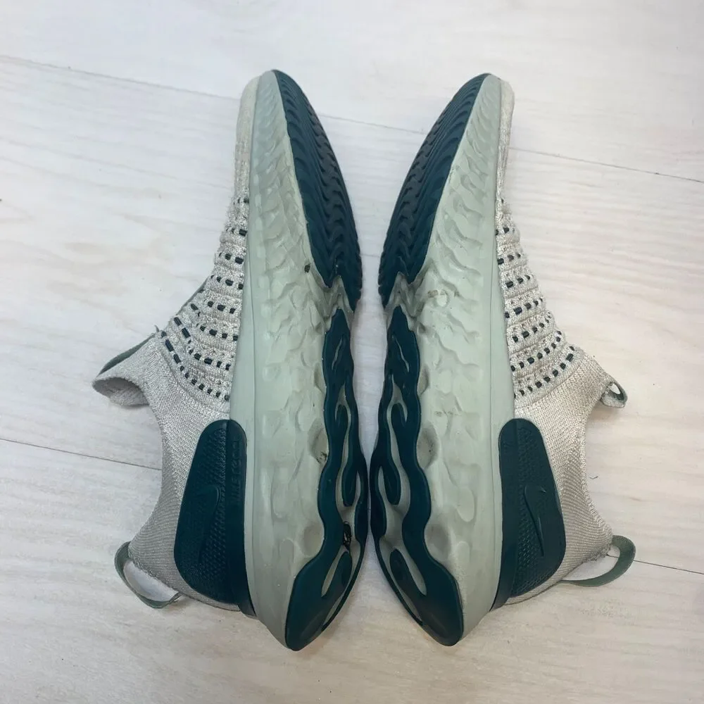 Womens‎ Size 9 Nike React Phantom Run 2 White Teal Running Shoes DO6698-001